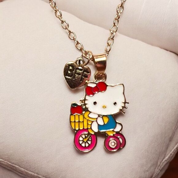 Hello Kitty Best Friends Gold Necklace Set - Picture 2 of 3